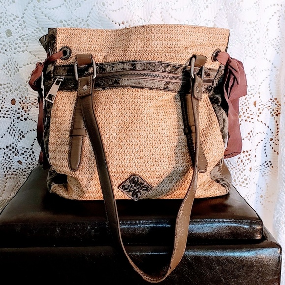 Vera Wang Bag - Picture 2 of 5